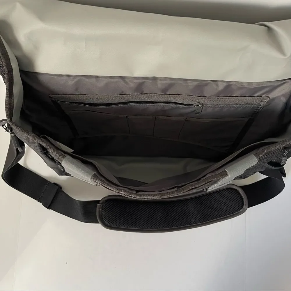 Timbuk2 Command Messenger bag Limited Edition NYC